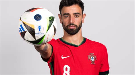 Portugal's Bruno Fernandes on the magic of the number eight .